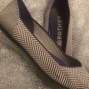 Rothy’s Pointed Flats in Black & White, 8.5